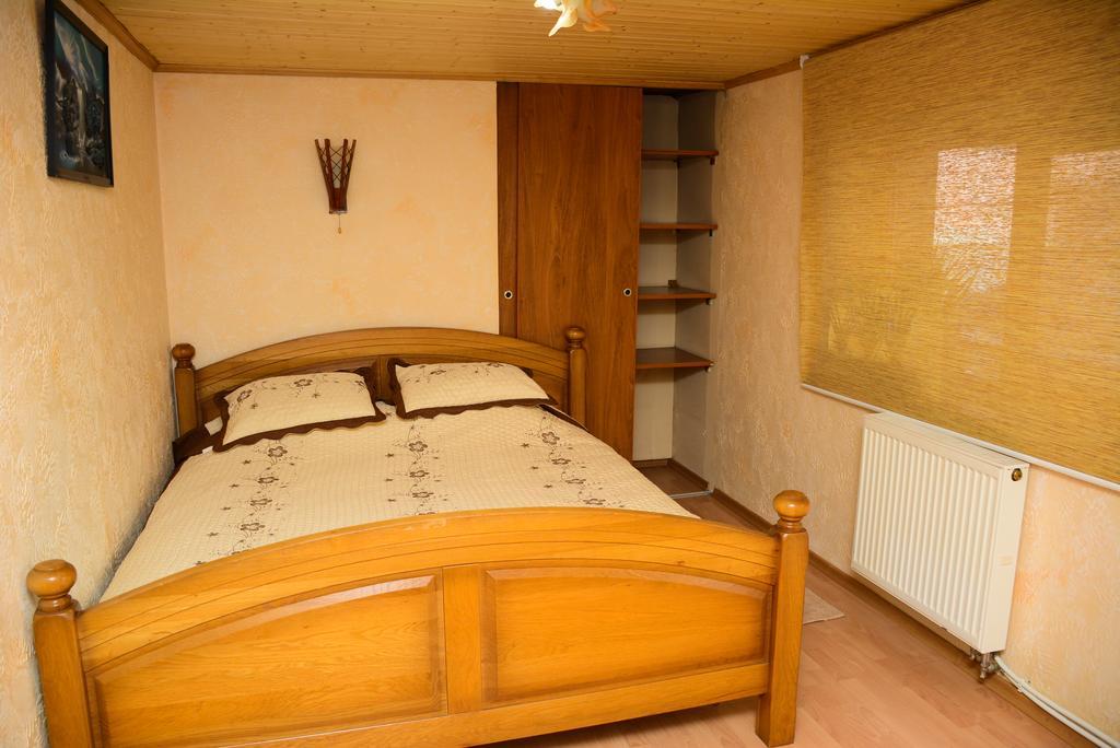Bazar Motel Chisinau Bagian luar foto